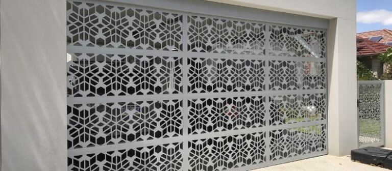 aluminium-bar-treadplate-garage-doors
