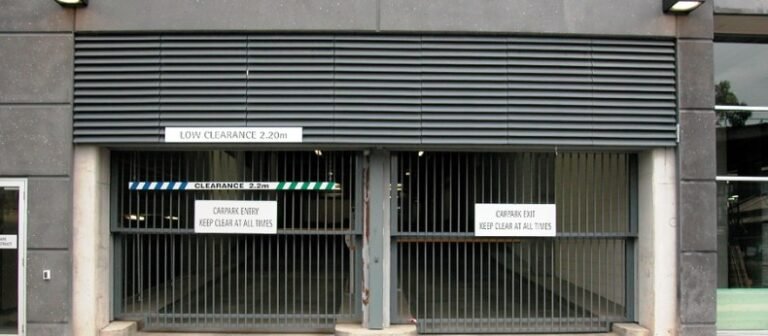 Counterweight Doors SC4000 Foldaway